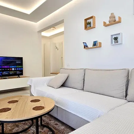 Jona's Luxury Escape C23 * Sarande